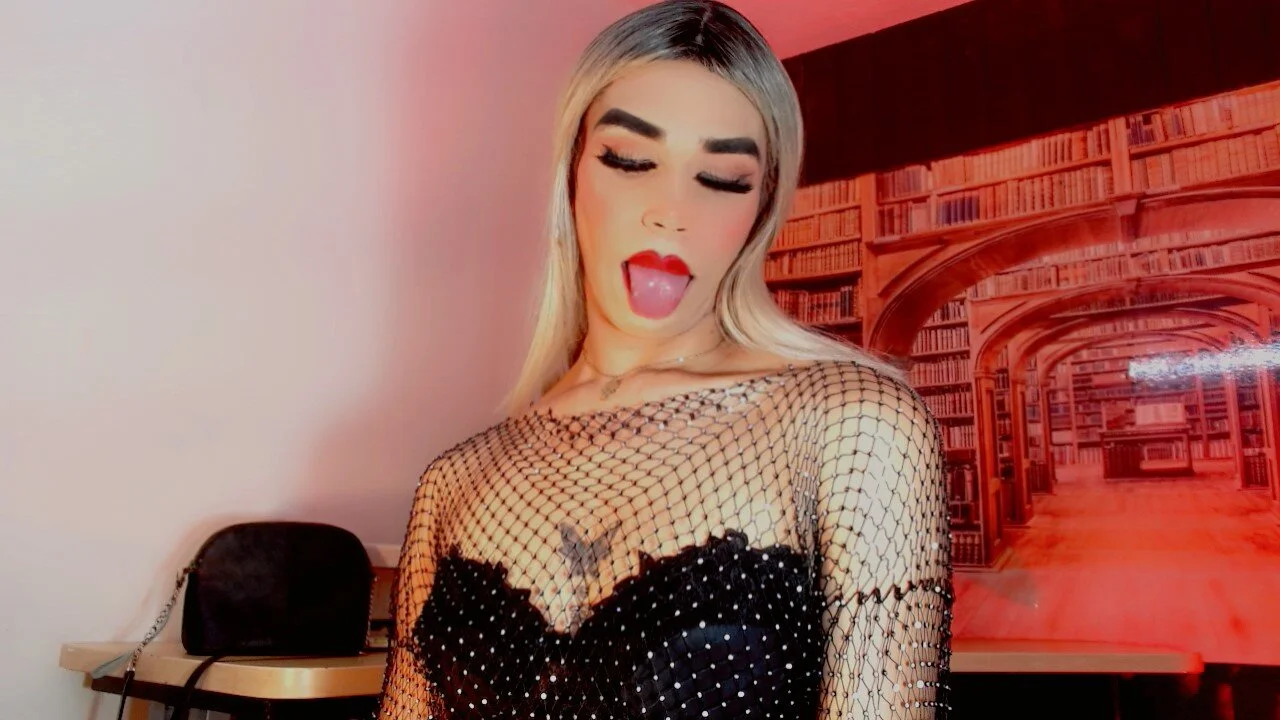 Michell_luxe sexy red lipstick  2. fénykép