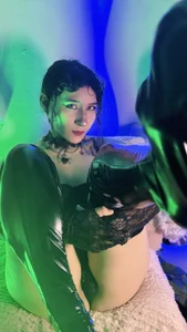 LeePowder𝓡𝓪𝓿𝓮𝓷 𝓒𝓸𝓼𝓹𝓵𝓪𝔂 ˚₊·—̳͟͞͞♡图片 6