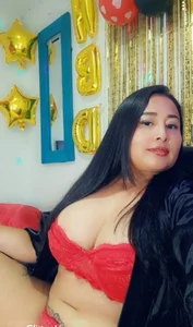 NadiaWhite A latin beauty Pic 5