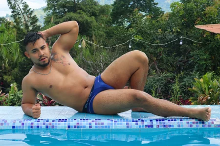 BrianMalonee a different day Εικόνα 6