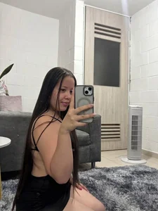 Public od Your__Hanna1  2 snímek
