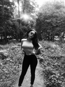 Lily_roo Public) Pic