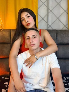 Megan_Lee07 Public Immagine  3