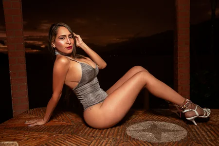 Anaa_Bellaa The view is beautiful, like me Immagine  3