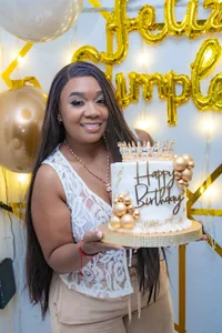 dannaahbrownのMY BIRTHAYの 6枚の写真