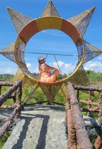 ArianaRosee_ Sins of Love  7টি ছবি