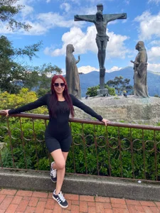 emma_ayala A walk with me?🥵💓 圖片 2