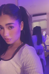Alyson_velezz's ❤️ Sex Photo 2