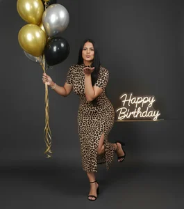 SweetAlmaaHAPPY BIRTHDAY TO ME AND HAPPY NEW YEAR TO YOU THANKS FOR YOUR SUPPORT Bild 6