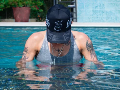 ZoeGrey Energy doesn't lie😜 صورة واحدة|ZoeGrey Energy doesn't lie😜 صورتان|ZoeGrey Energy doesn't lie😜  4 صور|ZoeGrey Energy doesn't lie😜  4 صورة