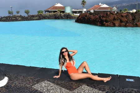 juliahayessxx tenerife Poză 6