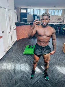 Dancelwashington transforming my body for you 💪🏼🤤💦 зображення