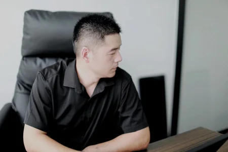 Public de N-nnnnn Foto 3