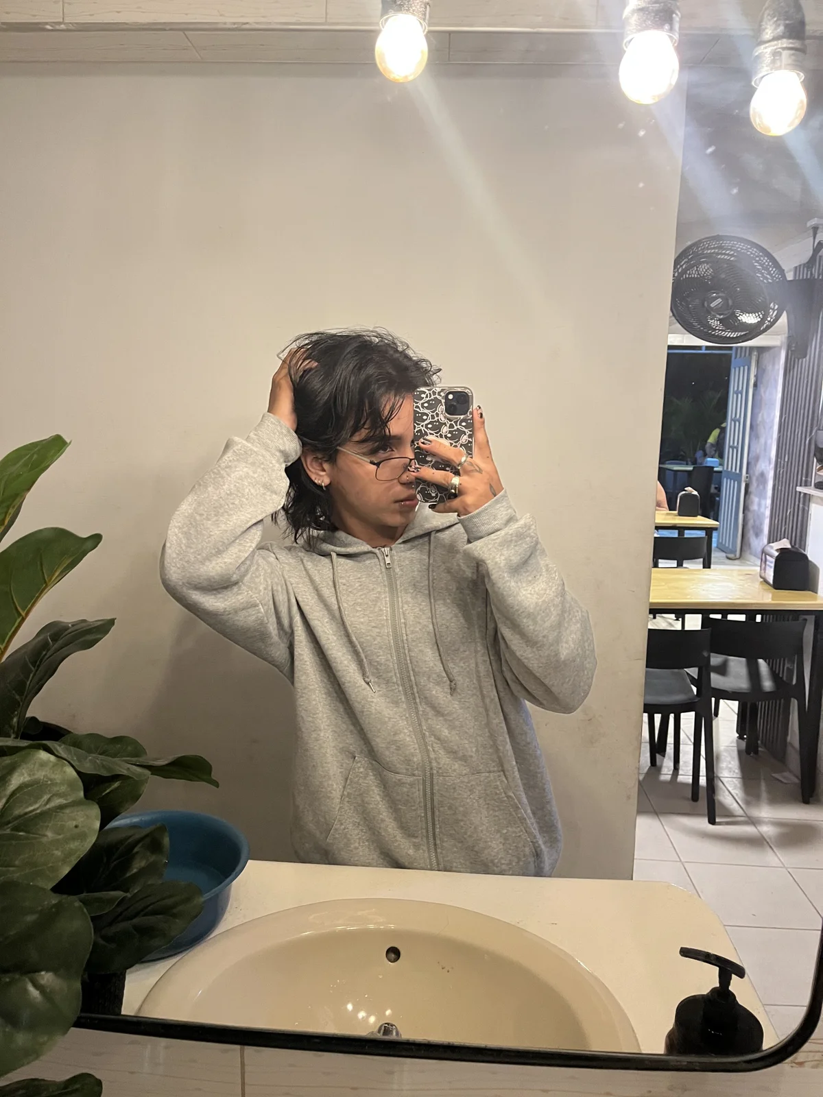 Ảnh Thịnh Hành của alex_477 4372