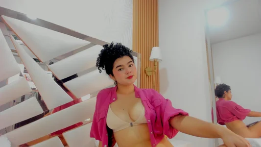 _Curly_Beauty Pinky girl ❤️ Pic