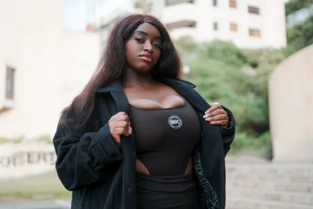 Urban Goddess 🐈‍⬛ od BetsyBennet_  snímek