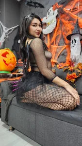 Sara_conde Do you like fallen angels? here you have one 😈😇🪽 Pic 3