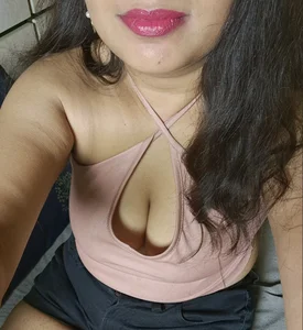 ToxicCurves Public 사진 2