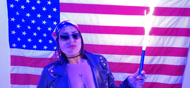 TaraCarson kullanıcısının With a taste of freedom and some mischief 🎆. albümü -  7 fotoğraf