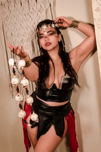 KimDevinne's Trick or Treat Sex Photo 2