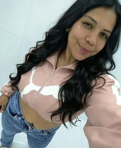 nikki_wild66 🔥 Foto