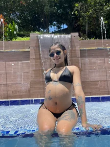 Saracooper__ kullanıcısının 💦 albümü -  2 fotoğraf