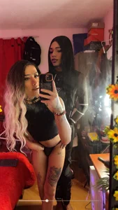 Micaela_And_Violeta Public Bilde