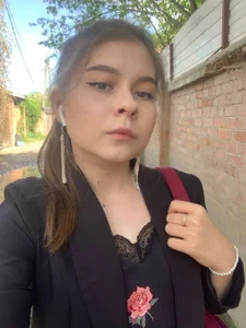 AgnesLace Public Pic 2