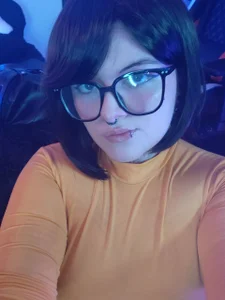 Mariana_velezz Velma! 🧡🔎  7. fénykép