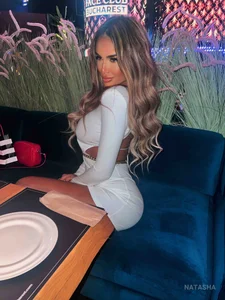 NatashaCamerron Classy 😍 Pic 5