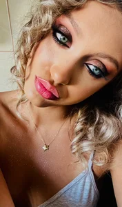 ArianaRhodes more pics of me Pic 8
