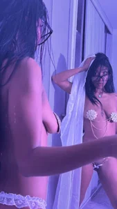 Ebony_Leyla between the sheets 🔥 slika