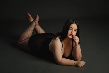 LaraBenson_ My beautiful body Pic 4