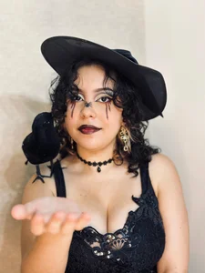 Dalila_Sky Happy Halloween Bilde 3