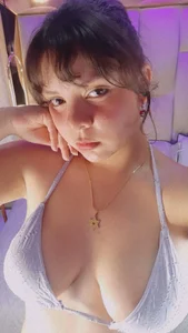 Emmablake01 Public Pic 3