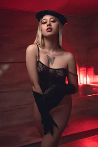 Amber_Palmer Public รูป  5