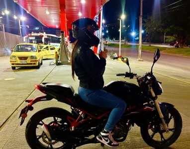 Kiara_Casidie bitches on motorcycles Grrr.😈🖤. Pic 6