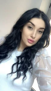 DaliaVeyron Crimson Kiss, Onyx Soul🖤 Foto 3