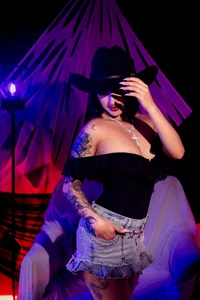 Raquel_Hide Cowgirl mood 🤠✨ Pic 6