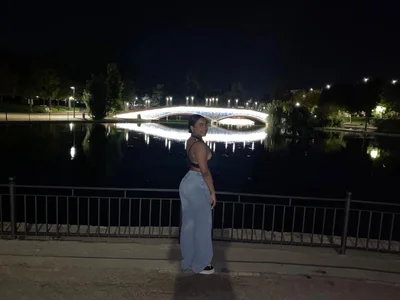 amara_queen_ Public 圖片