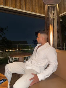 ethan_brown_Public图片 7