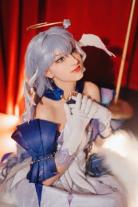 ShonaDevitis Cosplay ✨💜 Robin  4. fénykép