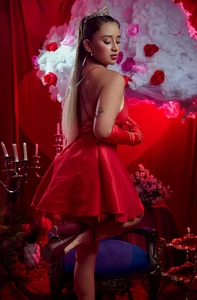 AlessandraMoss1のNew Girlの 2枚の写真