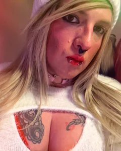 Blakelytgirl February 2025 Pic 4