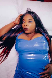 Charlotte__Brown_ LATEX FETISH Pic 2