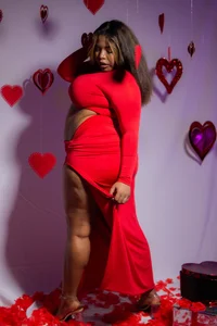 Your_big_ebony_goddness HAPPY VALENTINE'S DAY, MY DEAR GUYS!! 💖🎁 Immagine  7