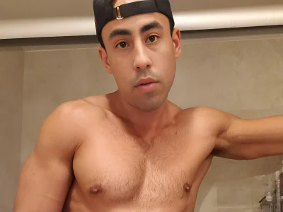 BigMuscleGuy28 Public . fénykép