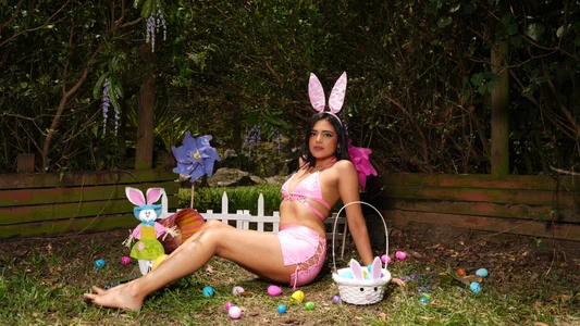 thalia888_ 🐰 Your Favorite Easter Bunny 💋 Foto 3