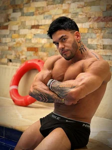 Logan_Roux The Power Of Seduction 사진 2