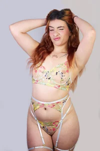 Naomy_tay1 Me🌷 slika 6